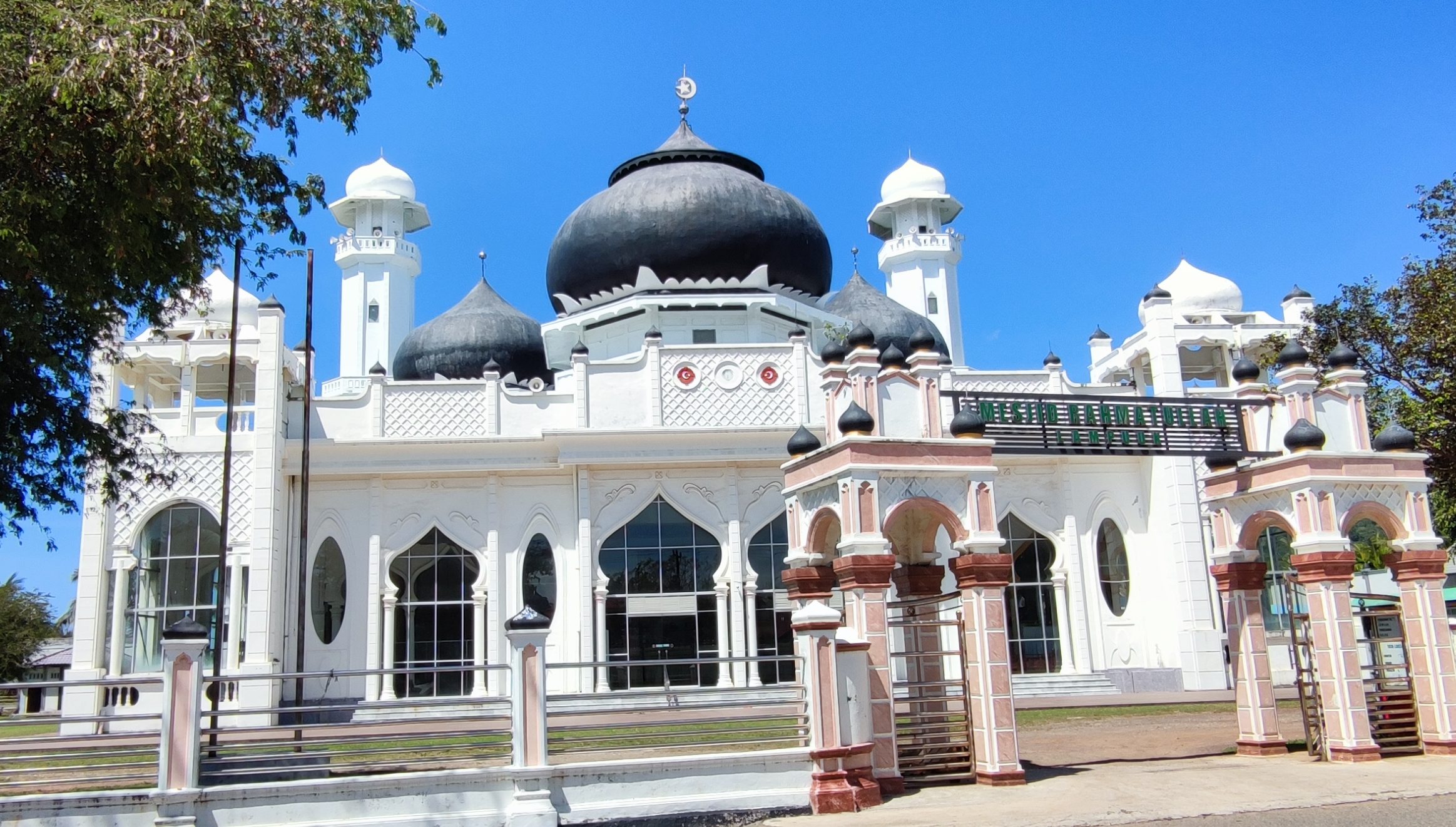 Masjid Rahmatullah 2 Masjid Rahmatullah