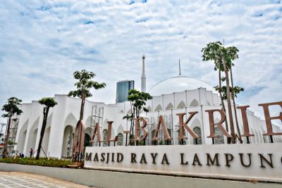 Masjid Raya Lampung Al Bakrie 1 masjid raya lampung al bakrie