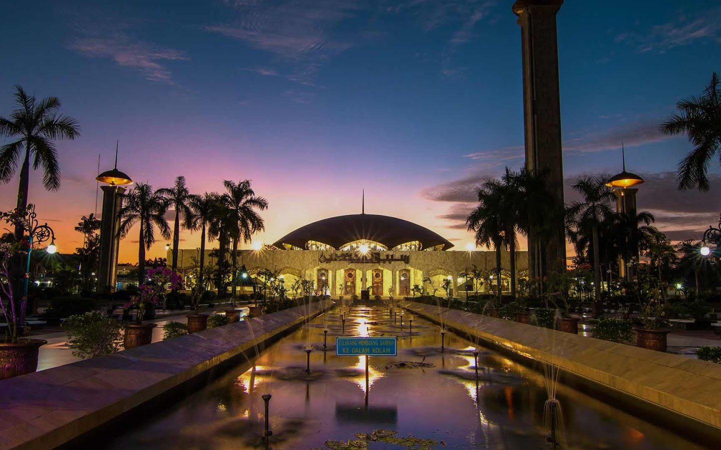 Masjid Raya Sabilal Muhtadin Banjarmasin 4 Masjid Raya Sabilal Muhtadin Banjarmasin