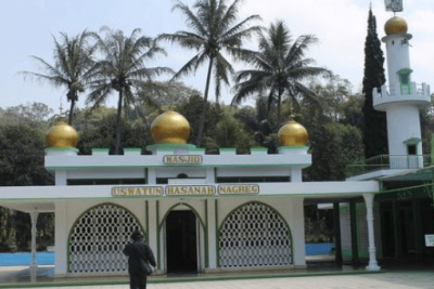 Masjid Uswatun Hasanah 1 masjid uswatun hasanah