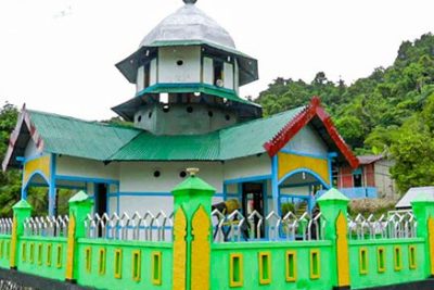 situs masjid tua wertuar patimburak